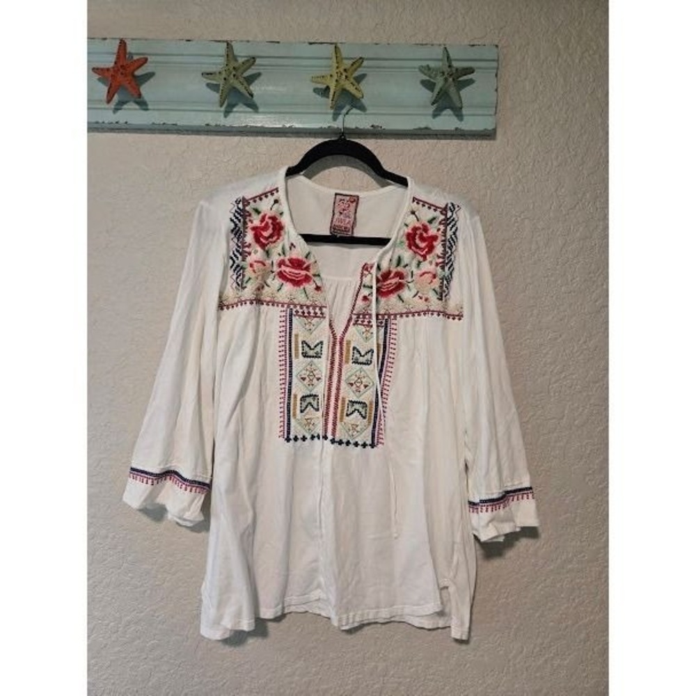 Johnny Was White Embroidered Cotton Top